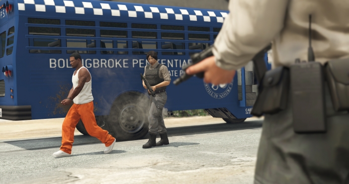 gta剧情模式抢劫银行后怎样过关（gta赌场抢劫任务怎么做）